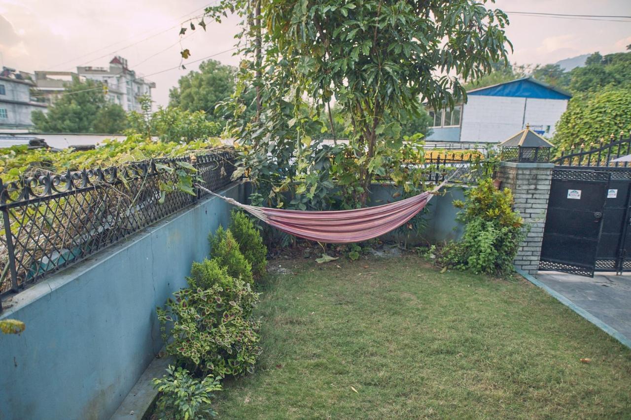 Aroma Tourist Hostel โพคารา ภายนอก รูปภาพ