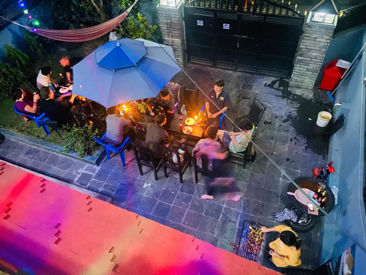 Aroma Tourist Hostel โพคารา ภายนอก รูปภาพ